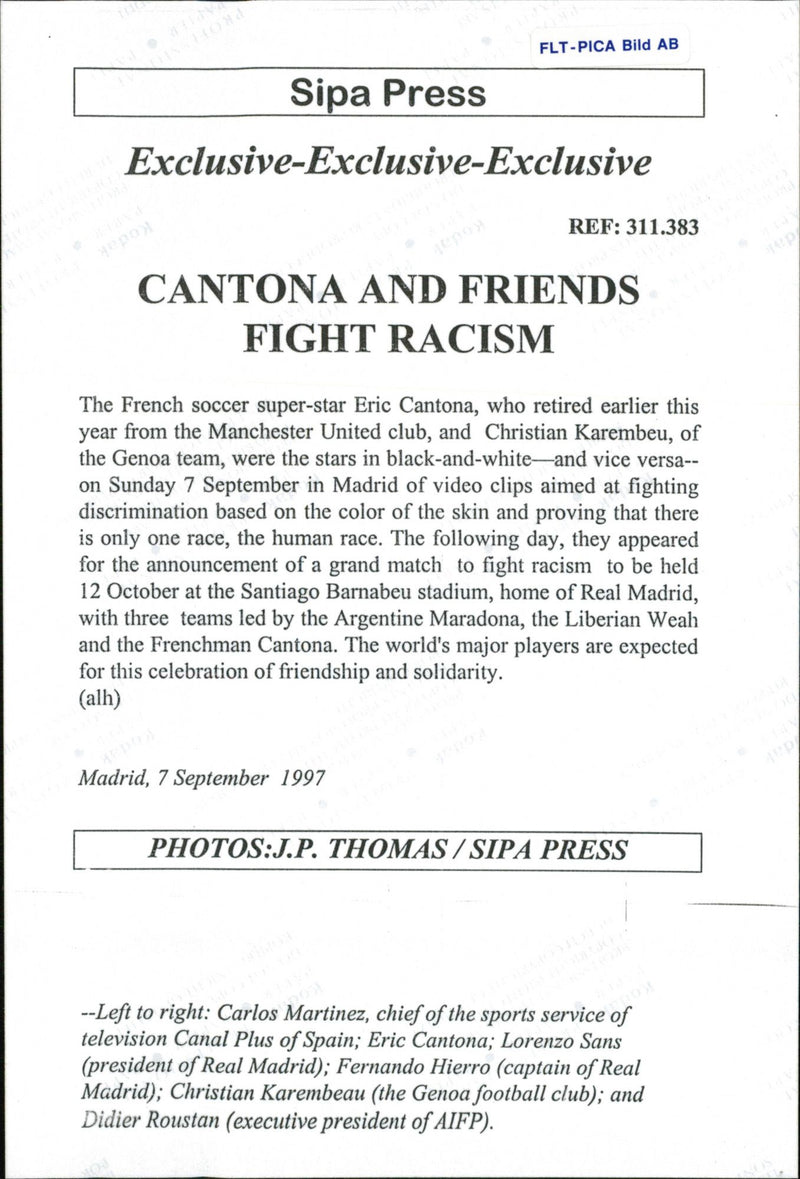 Carlos Martinez, Eric Cantona, Fernando Hierro, Christian Karembeu och Didier Roustan emot rasism - Vintage Photograph
