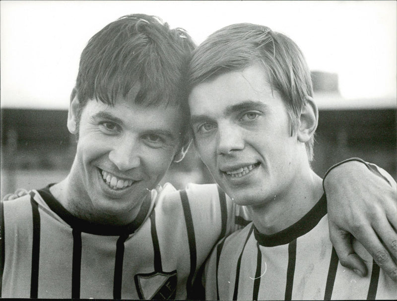 Football players Claes Cronqvist and Dan Brzokoupil - Vintage Photograph