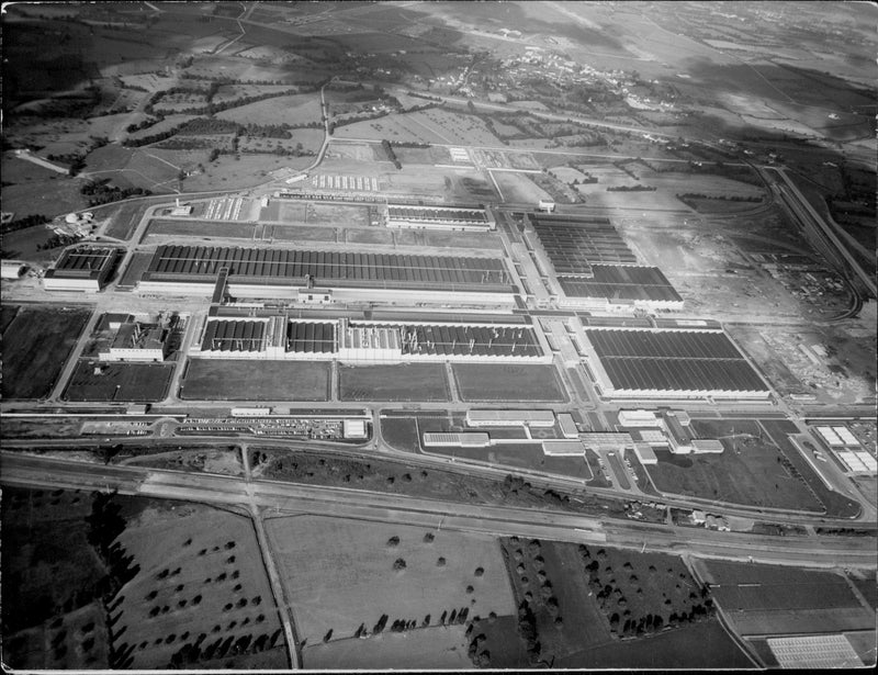 Flygfoto över Citroën-fabriken. - Vintage Photograph