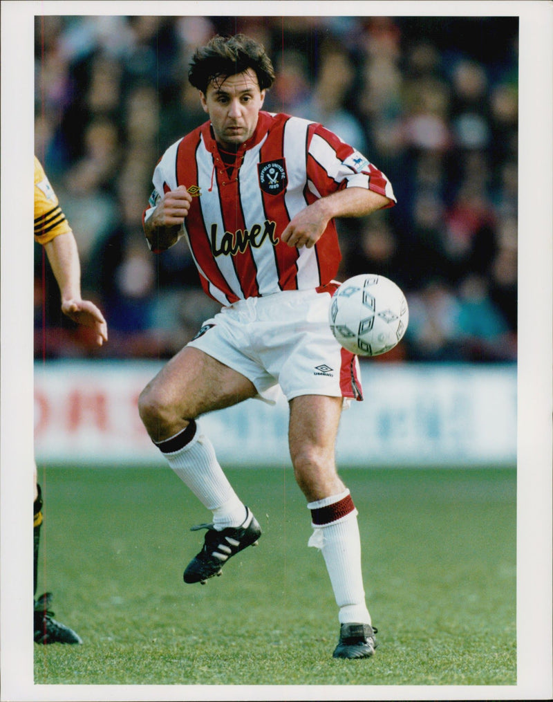 Bobby Davison in Sheffield Untied FC. - Vintage Photograph