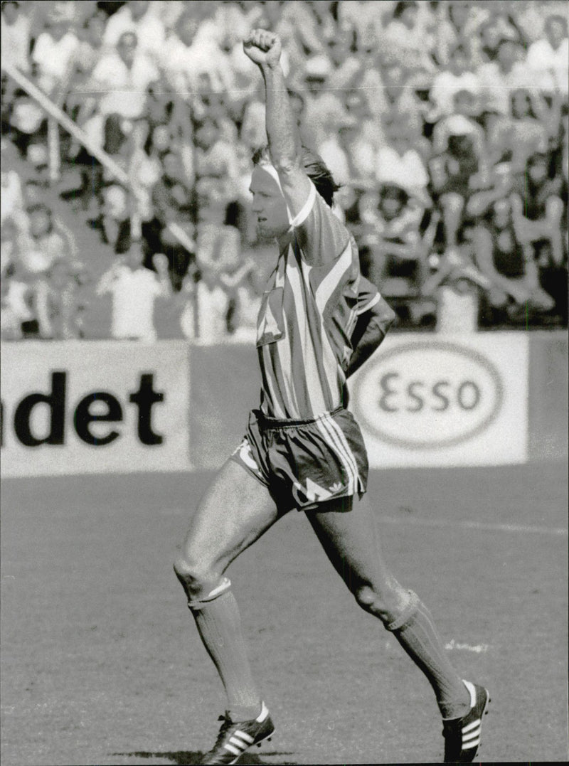 Dan Corneliusson, football player - Vintage Photograph