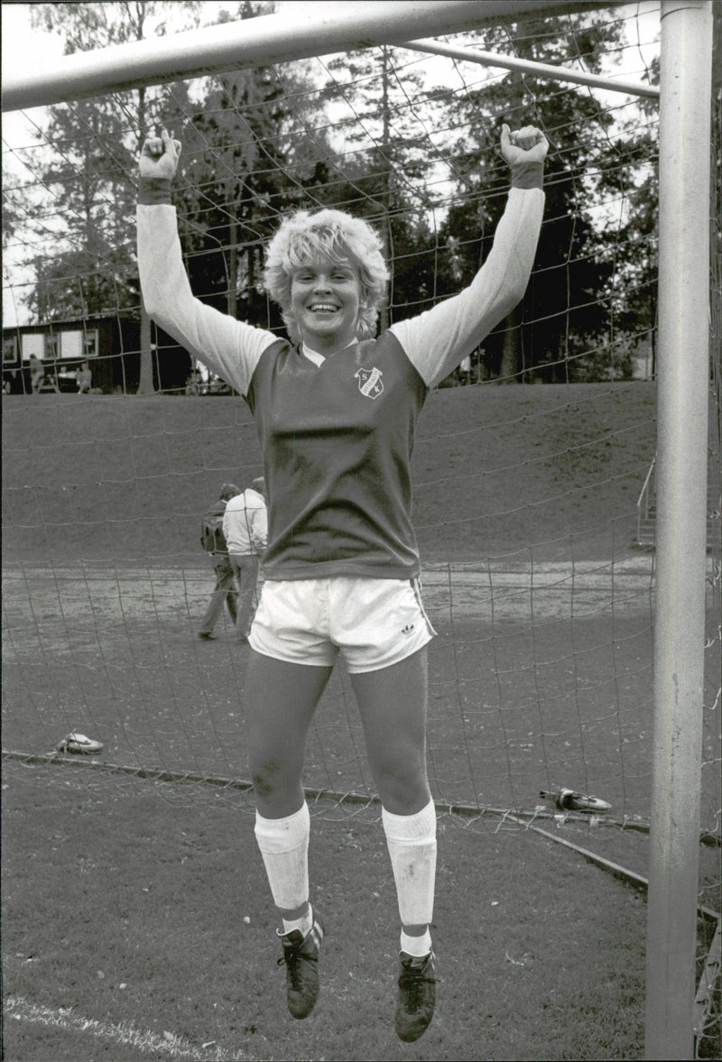 Football player Ãsa Christoffersson. - Vintage Photograph