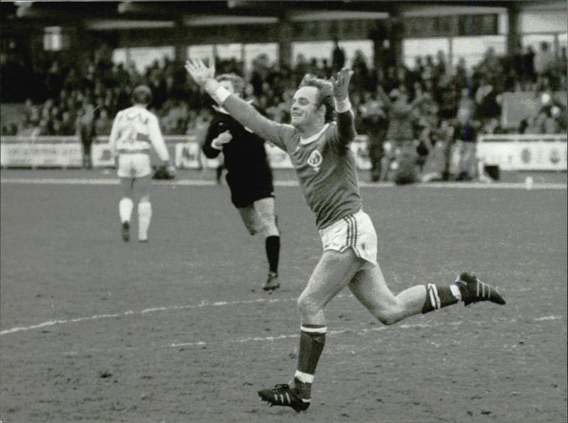 Football player GÃ¶ran E. Karlsson - Vintage Photograph