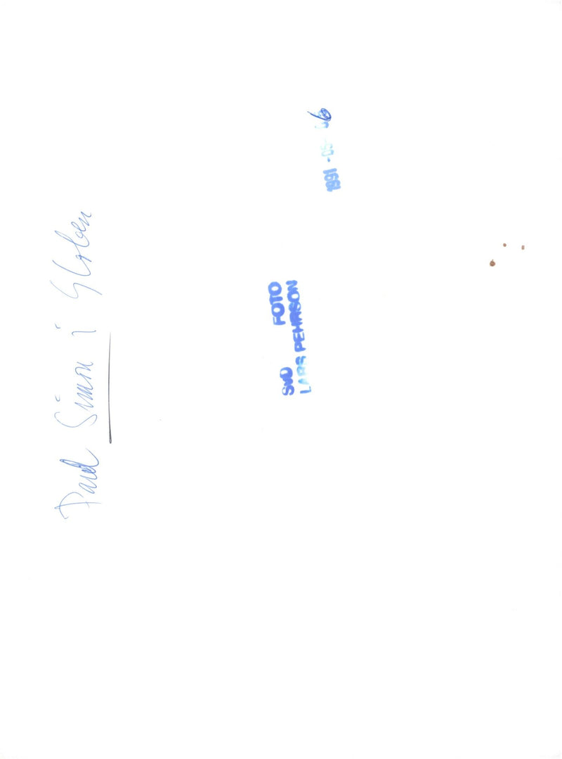 Paul Simon appears in the Globe - Vintage Photograph