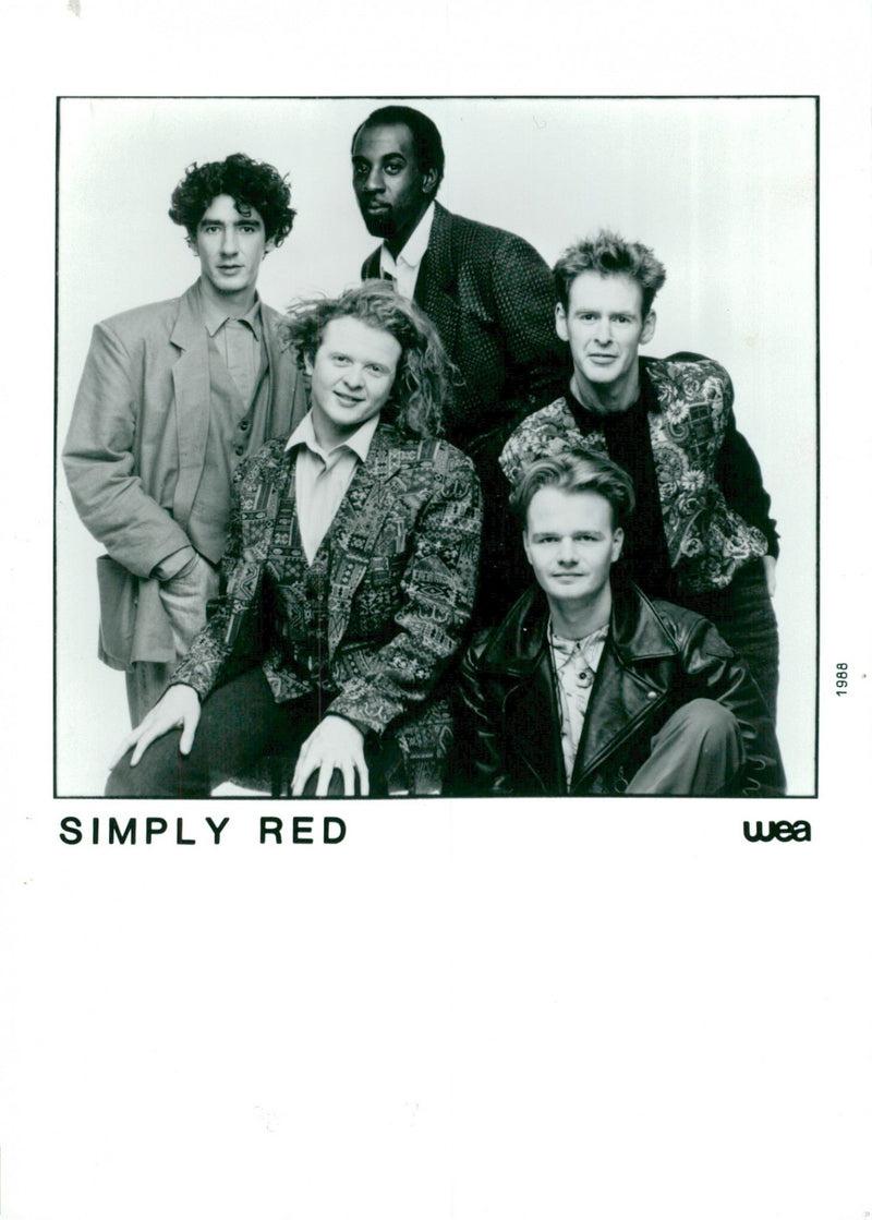 The team group Simply Red - Vintage Photograph