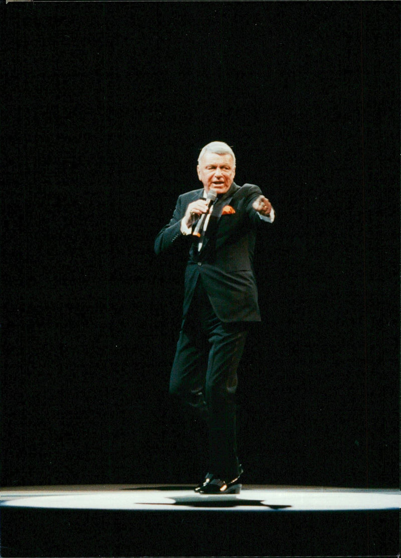 Frank Sinatra makes his last concert in Scandinavia. - Vintage Photograph