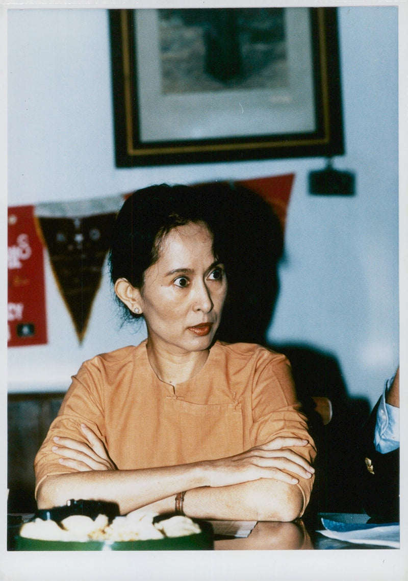 Politician Aung San Suu Kyi, Burma - Vintage Photograph