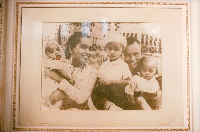 Politician Aung San Suu Kyi, Burma - Vintage Photograph