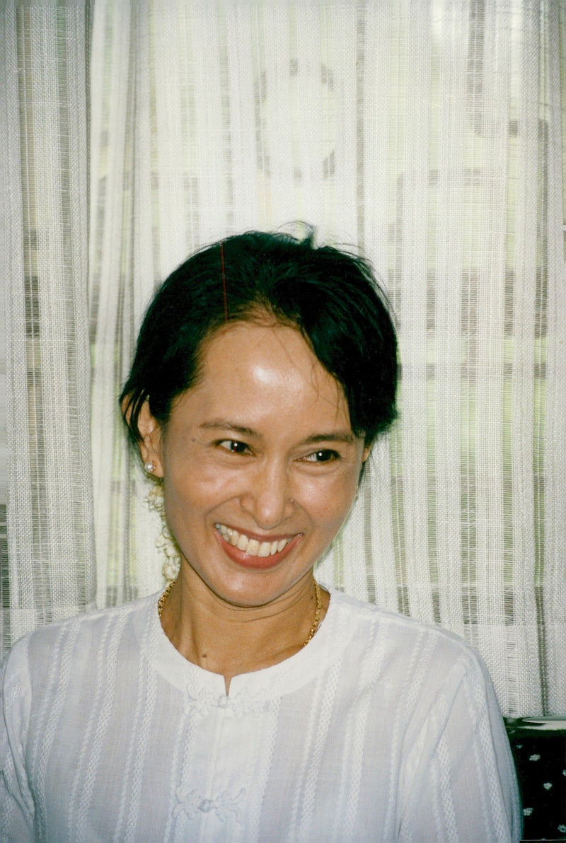 Politician Aung San Suu Kyi, Burma - Vintage Photograph