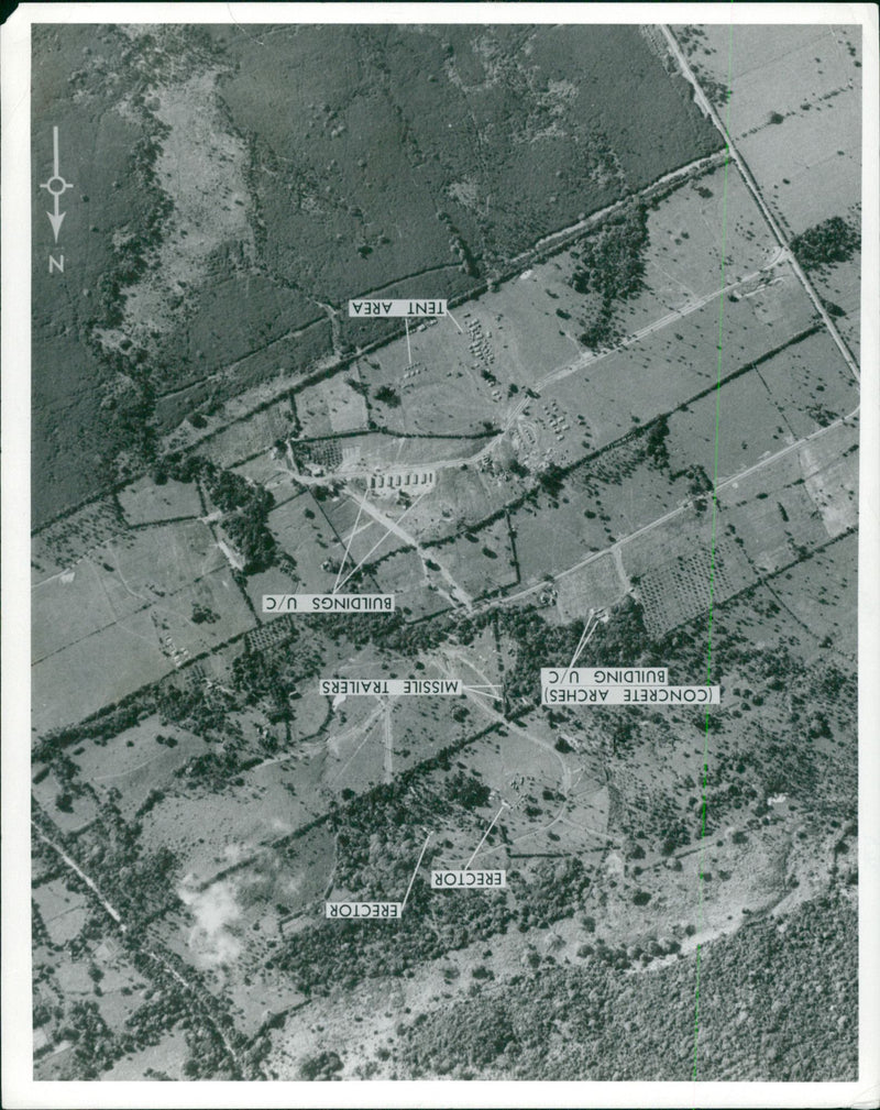 Bilden från en U-2-spionplan som bekräftar president Kennedy misstankar om att Kuba hade missiler. - Vintage Photograph