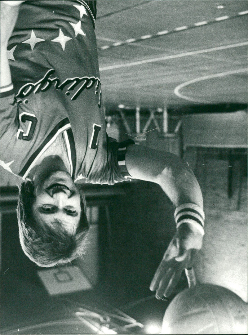 Volleybollspelare Jan Lundgren - Vintage Photograph