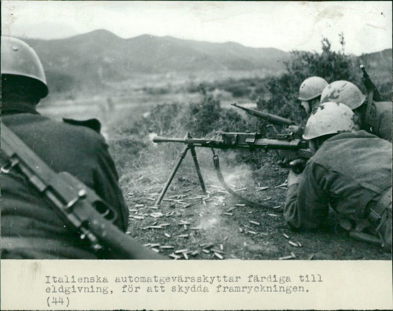 ITALIAN WARSHIP DURING BATTLE PICTURE SJOST OUTSIDE SARDINIA SWEDEN - Vintage Photograph