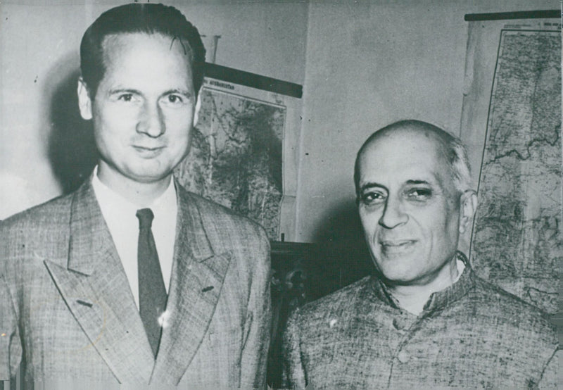 Indian politician Pandit Jawaharlat Nehru with Gunnar Jarring - 1 November 1948 - Vintage Photograph