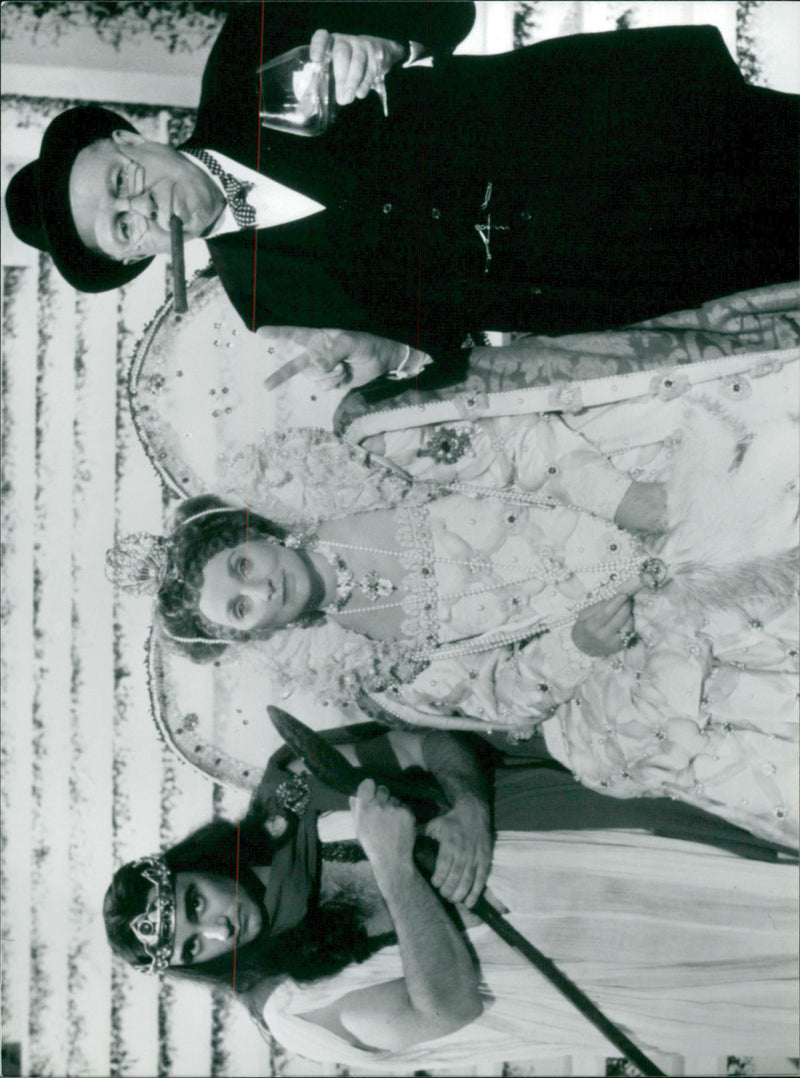 Tony Slattery as Boadicea, Ned Sherrin as Churchill and Helen Lederer as Elizabeth I. - Vintage Photograph