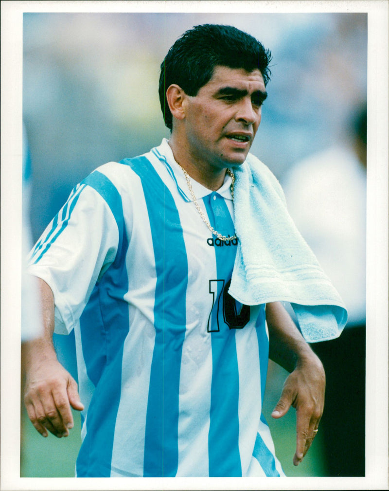 Diego Maradona. - Vintage Photograph