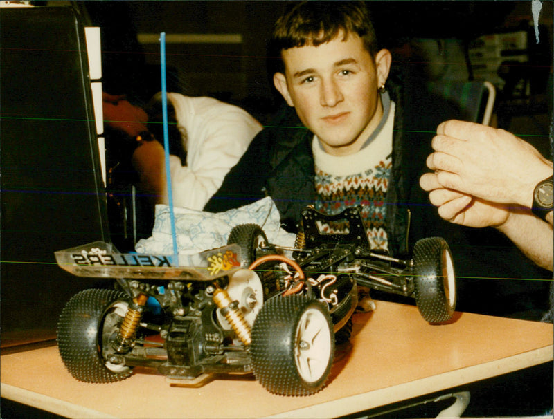 Model cars,ships and airplanes Power pack: the Lazer ZXR - Vintage Photograph