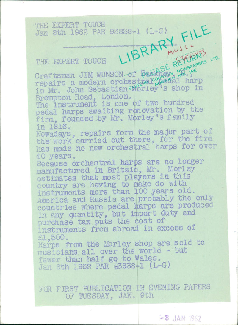 Harp 'Musical Instrument' - Vintage Photograph