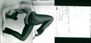 1991 DANCER MUSIC WELL - Vintage Photograph