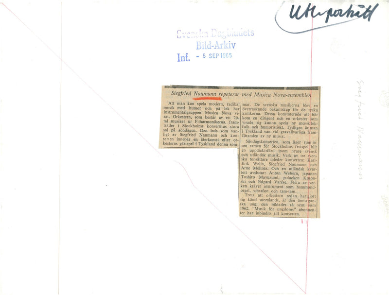 Siegfried Naumann upprepar med Musica Nova-ensemblen - Vintage Photograph