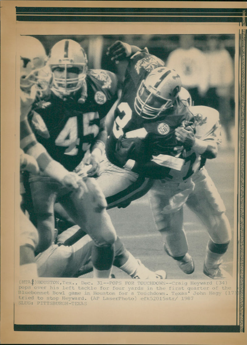 American football players, Craig Heyward & John Hagy - Vintage Photograph