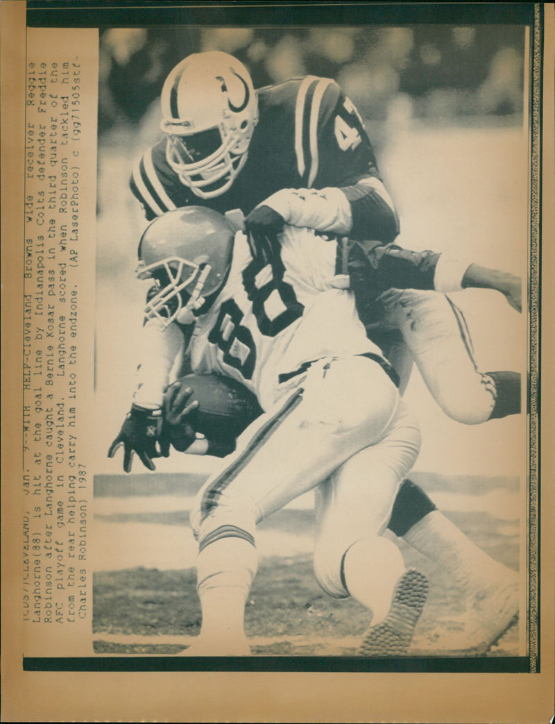 1987 AMERICAN FOOTBALL CHARLES - Vintage Photograph