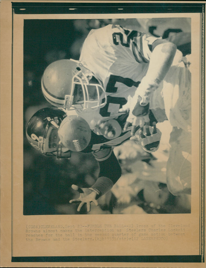 Alfred Ellis Gross, Jr and Charles Lockett in American football - Vintage Photograph