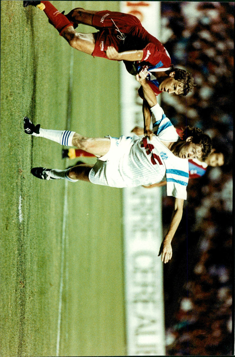 Chris Waddle. - Vintage Photograph