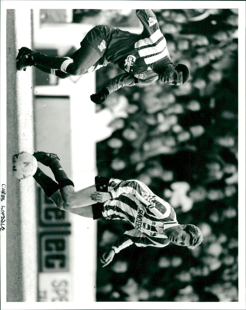 Chris Waddle. - Vintage Photograph