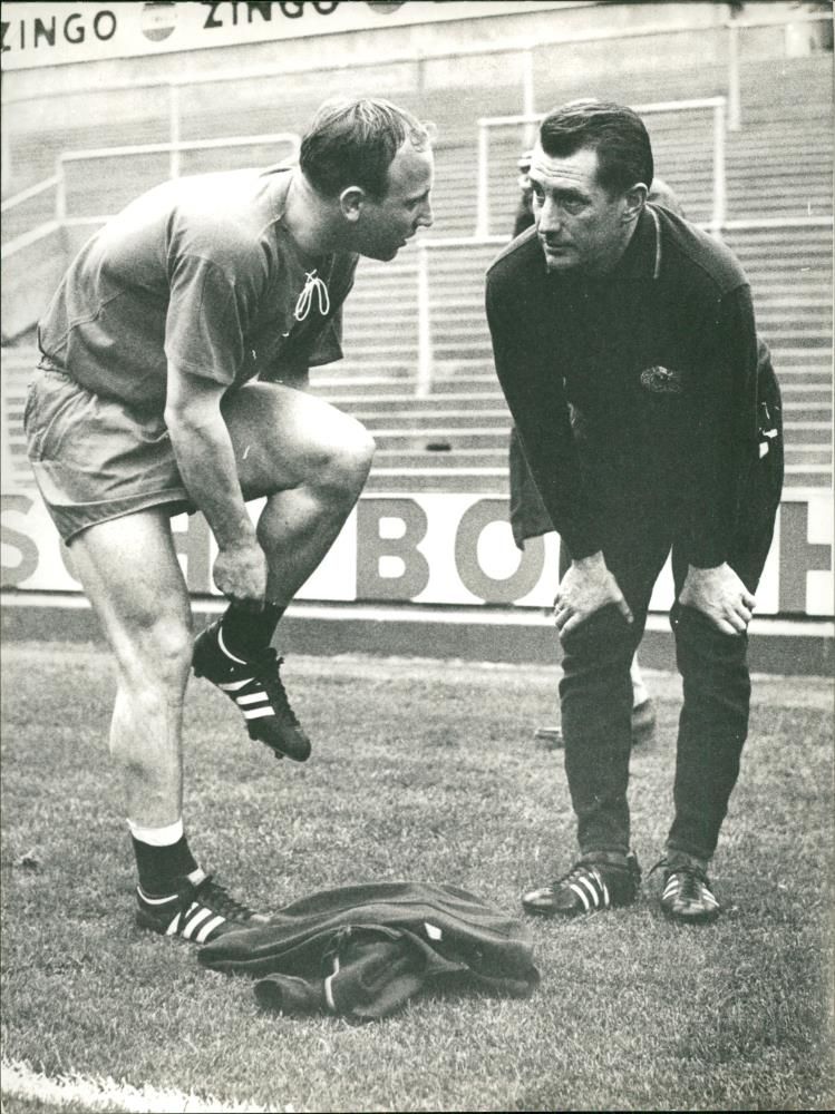 Football: Nationslag - Germany - Vintage Photograph