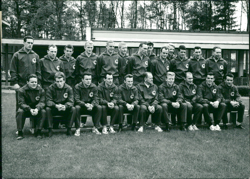 Football: Nationslag - Germany - Vintage Photograph