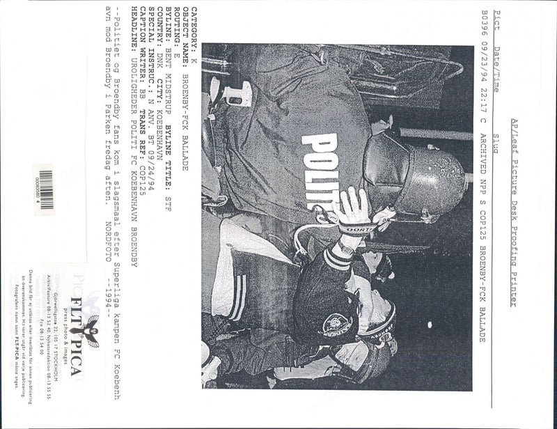 1994 SOLNA POLITI POLITIET BROENDBY AFTER COUNTRY CAPTIO BILD WRITER ENGLAND - Vintage Photograph