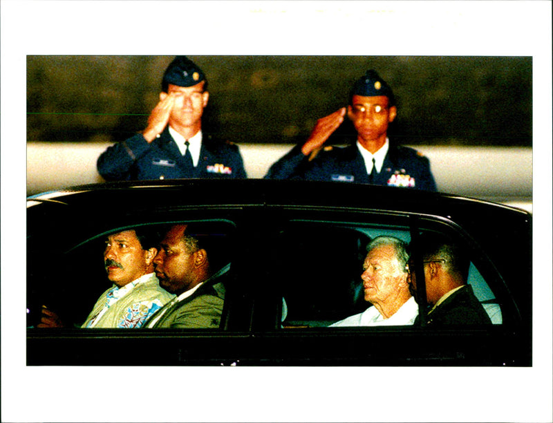 jimmy carter with other people. - Vintage Photograph