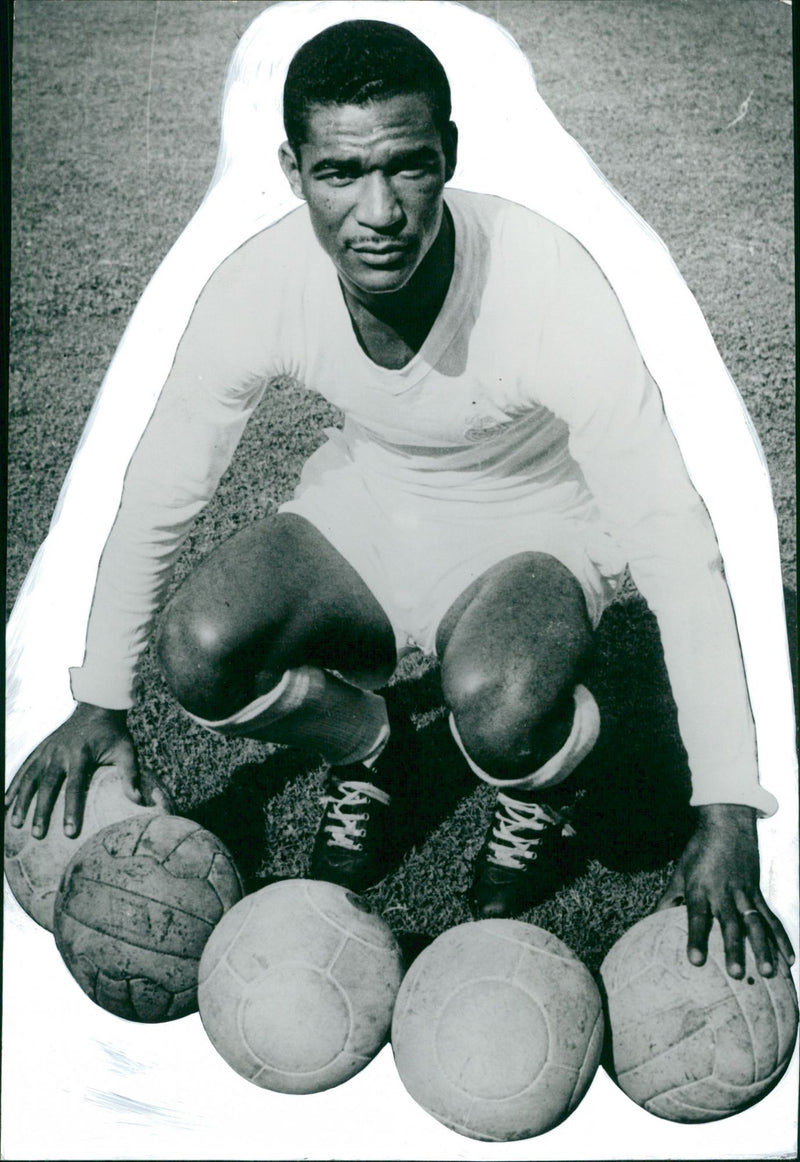 Football player DidÃ­ - Vintage Photograph