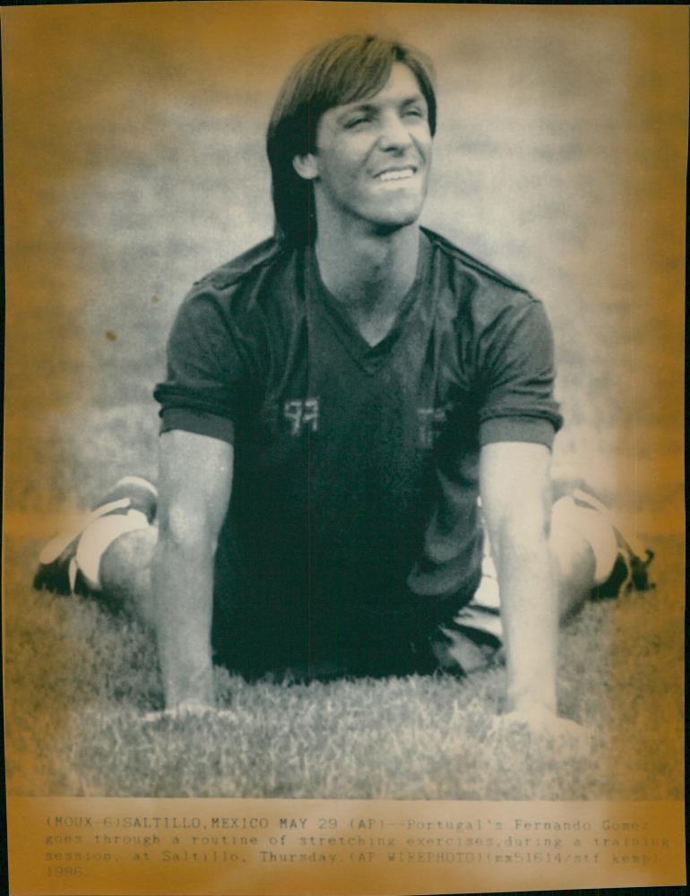 Fernando Gomes football - Vintage Photograph