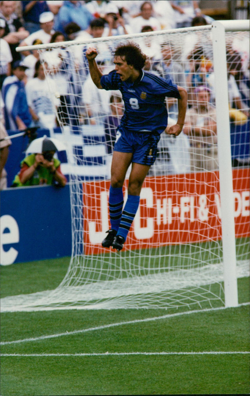 1994 MITA COPIERS ARGENTINA GREECE GOALS PIKO LOST PRESS BATISTUTA WORLD - Vintage Photograph