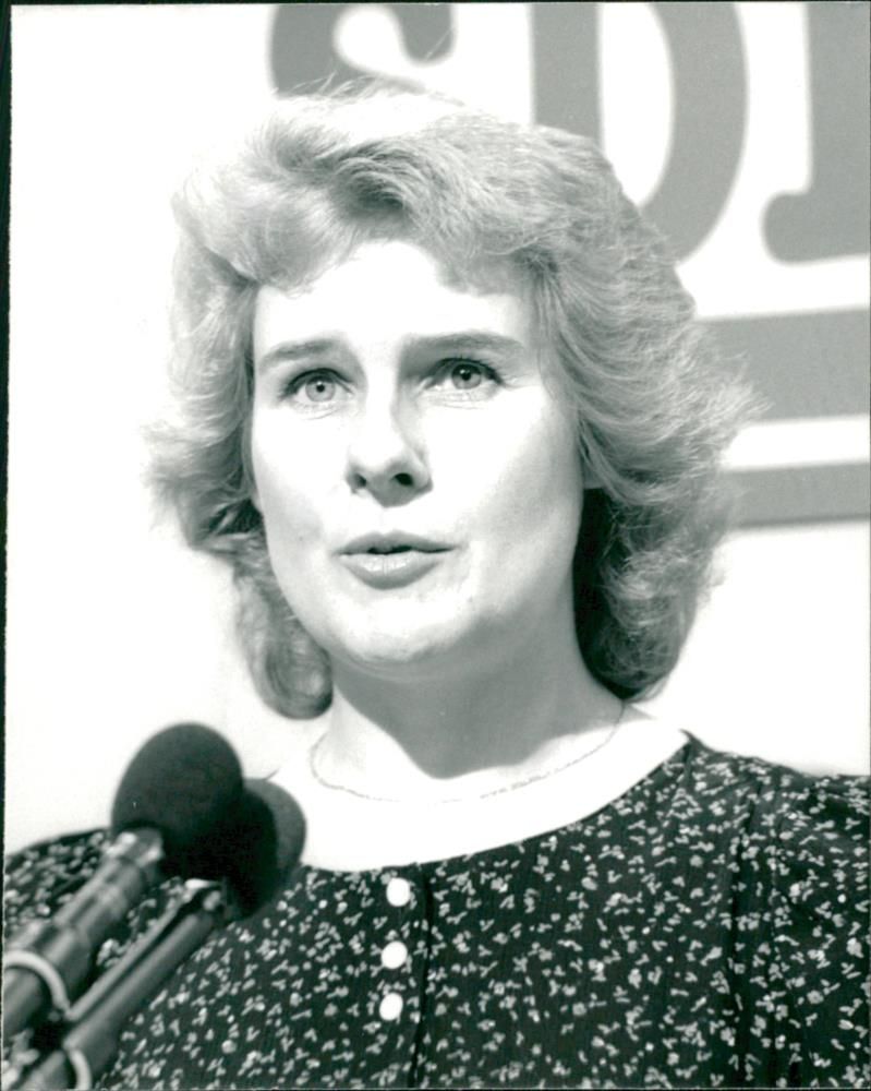 Rosie Barnes, Politician. - Vintage Photograph