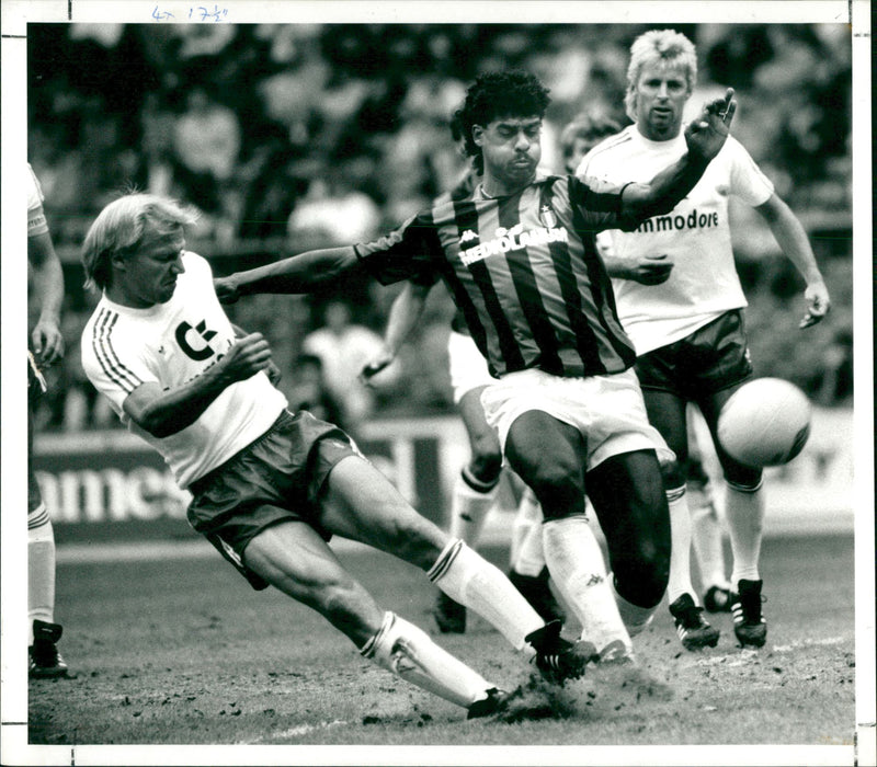 Frank Rijkaard - Vintage Photograph