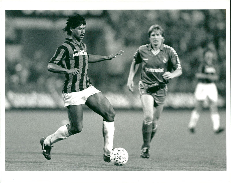 Frank Rijkaard - Vintage Photograph