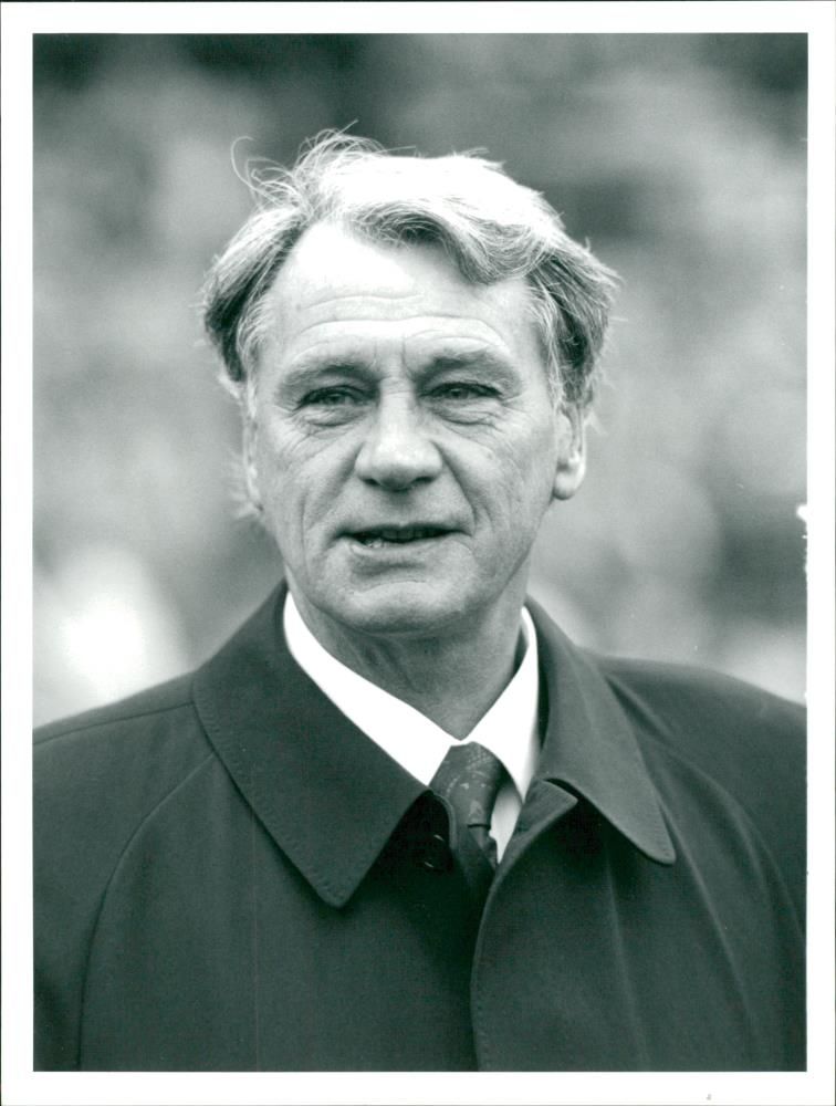 Bobby Robson - Vintage Photograph