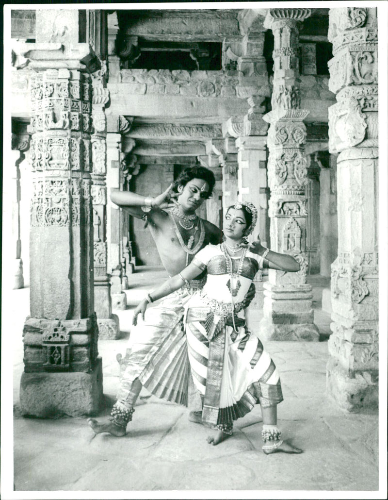 India, art, theater, literature, music - Vintage Photograph