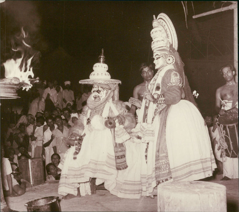 India, art, theater, literature, music - Vintage Photograph