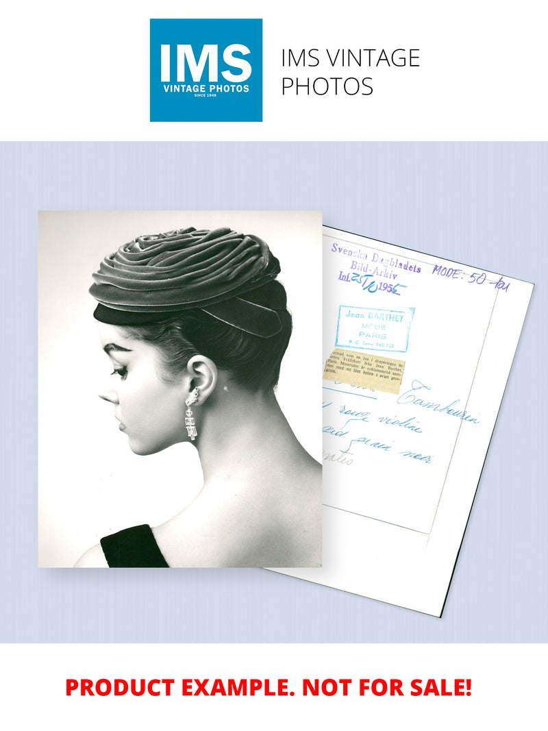 JOANNE MODEL - BERARDI, LONDON, FASHION, SHOW - Vintage Photograph